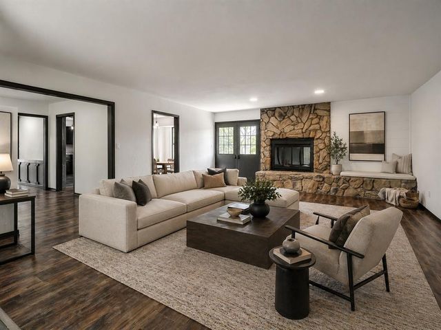 1 Horseshoe Lane, Mcloud, OK 74851