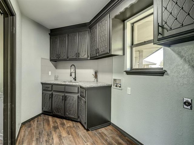 1 Horseshoe Lane, Mcloud, OK 74851