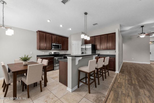 13946 FISH EAGLE Drive E, Jacksonville, FL 32226