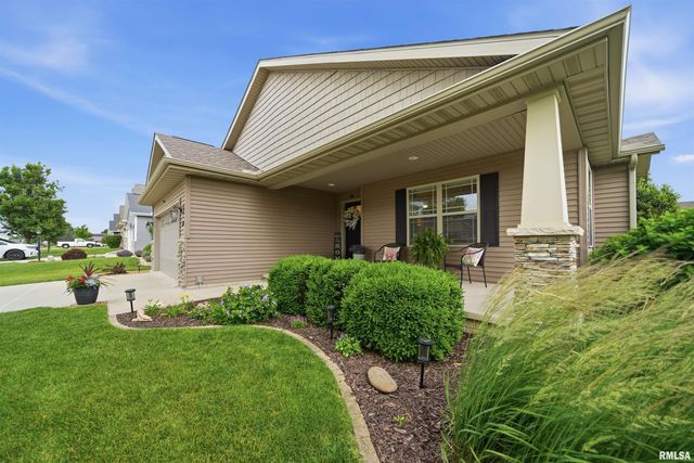 525 COTTONWOOD Circle, East Peoria, IL 61611