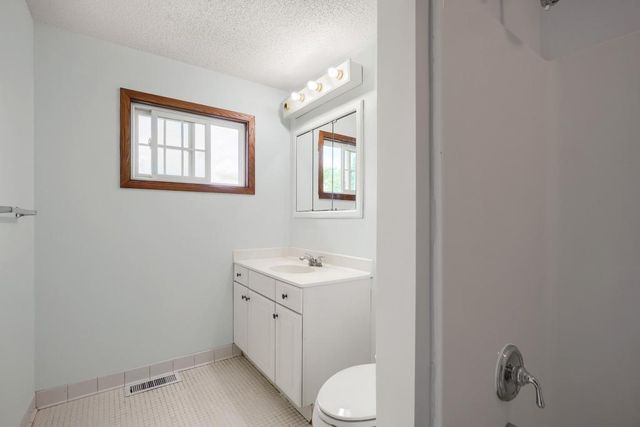 9200 Harkness Avenue S, Cottage Grove, MN 55016