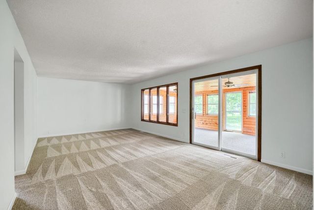9200 Harkness Avenue S, Cottage Grove, MN 55016