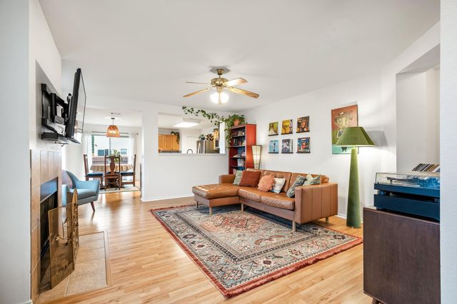 5811 Viewpoint DR, Austin, TX 78744