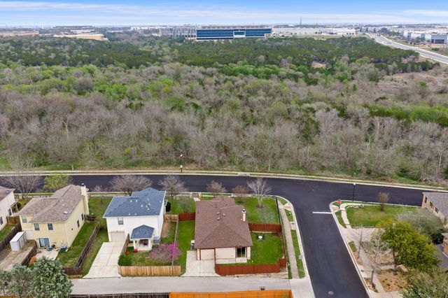 5811 Viewpoint DR, Austin, TX 78744