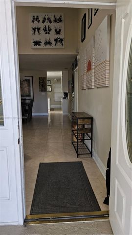 6731 NW 26th Way, Fort Lauderdale, FL 33309