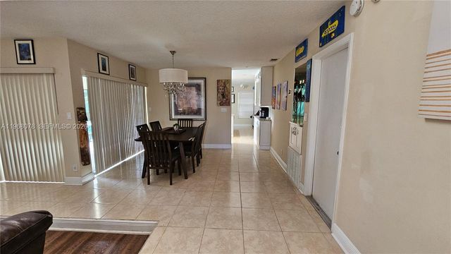 6731 NW 26th Way, Fort Lauderdale, FL 33309