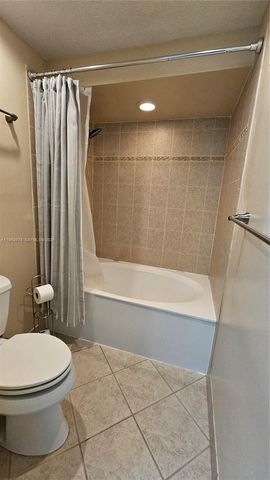 6731 NW 26th Way, Fort Lauderdale, FL 33309