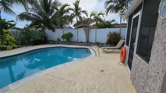 6731 NW 26th Way, Fort Lauderdale, FL 33309