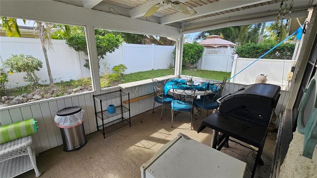6731 NW 26th Way, Fort Lauderdale, FL 33309