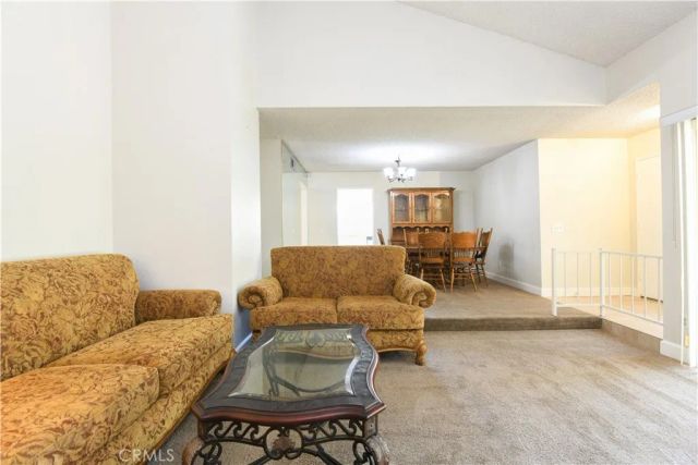 5468 Apricot Lane, Riverside, CA 92506