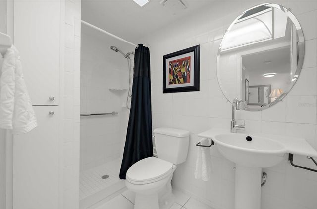 255 THE ESPLANADE N 701, Venice, FL 34285