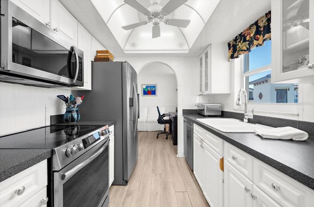 255 THE ESPLANADE N 701, Venice, FL 34285