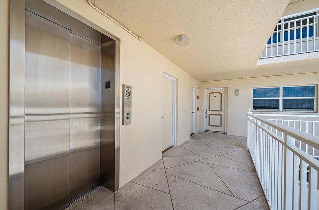255 THE ESPLANADE N 701, Venice, FL 34285