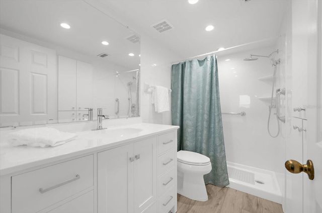 255 THE ESPLANADE N 701, Venice, FL 34285