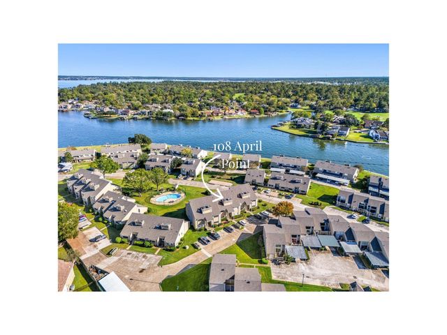 108 April Point Drive S, Montgomery, TX 77356