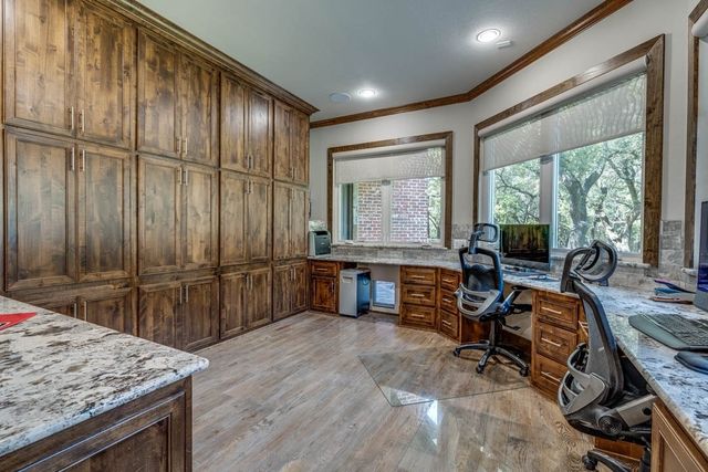 19069 Lakeview Court, Whitney, TX 76692