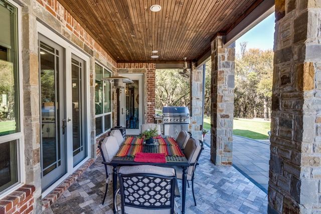 19069 Lakeview Court, Whitney, TX 76692