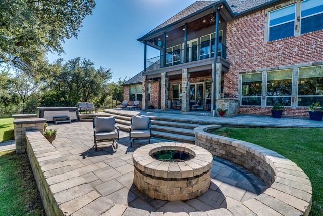 19069 Lakeview Court, Whitney, TX 76692