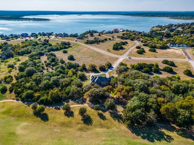 19069 Lakeview Court, Whitney, TX 76692
