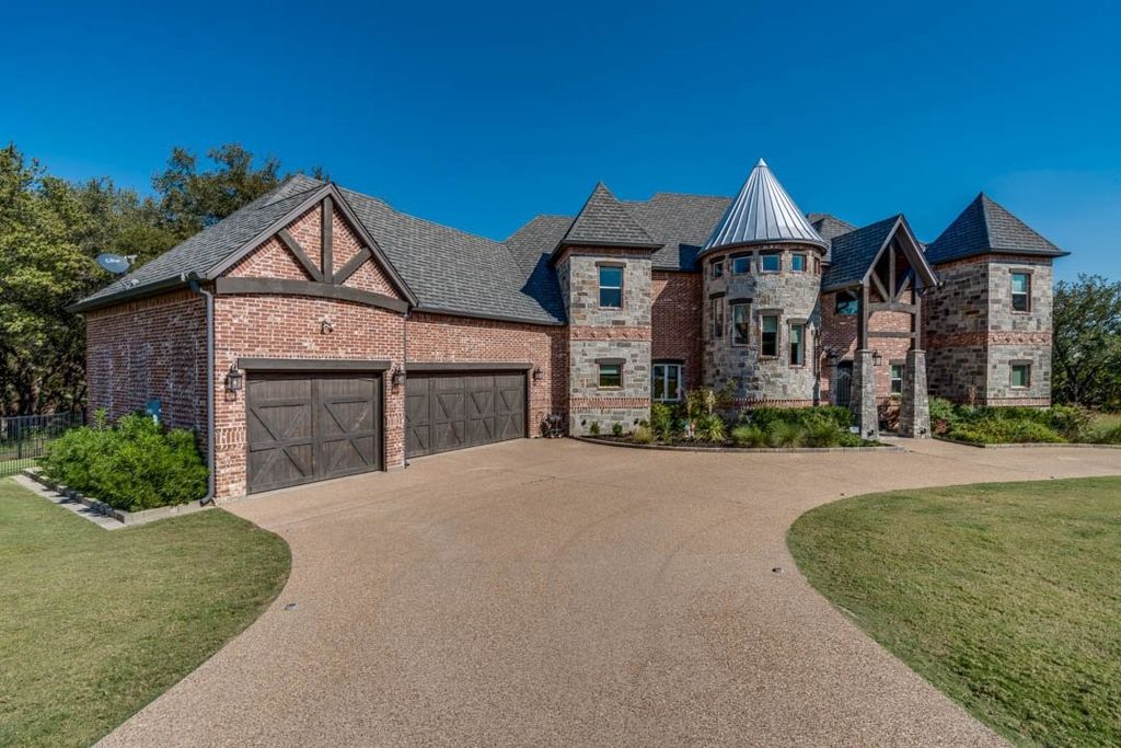 19069 Lakeview Court, Whitney, TX 76692