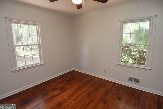 1541 Oakhill Drive, Griffin, GA 30223