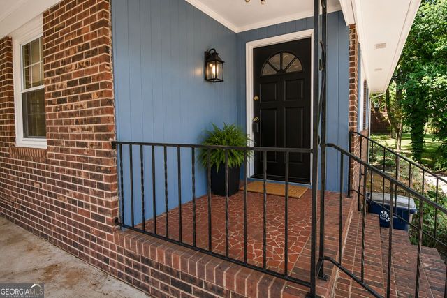 1541 Oakhill Drive, Griffin, GA 30223