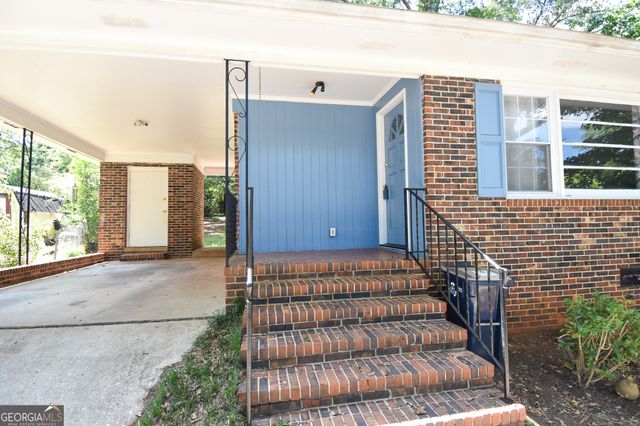 1541 Oakhill Drive, Griffin, GA 30223