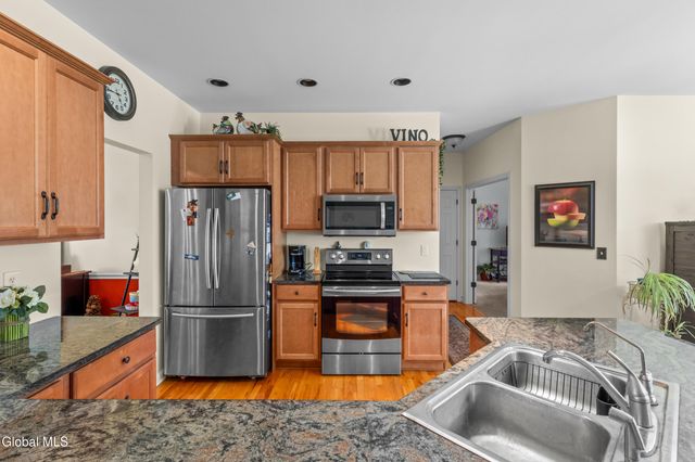 109 Abbey Road, Poestenkill, NY 12140