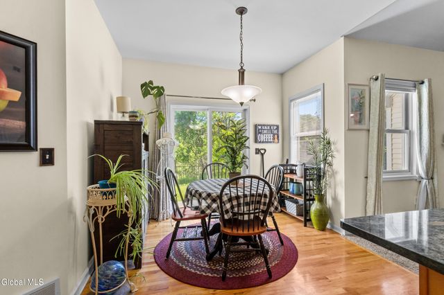 109 Abbey Road, Poestenkill, NY 12140