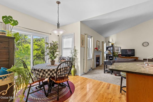 109 Abbey Road, Poestenkill, NY 12140