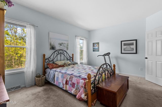 109 Abbey Road, Poestenkill, NY 12140