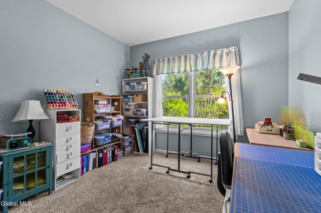 109 Abbey Road, Poestenkill, NY 12140
