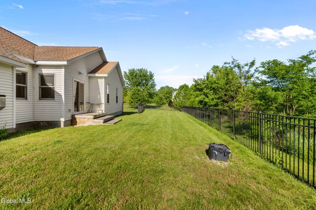 109 Abbey Road, Poestenkill, NY 12140