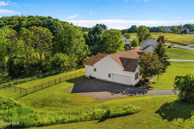 109 Abbey Road, Poestenkill, NY 12140