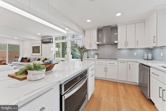 6522 WALHONDING RD, Bethesda, MD 20816