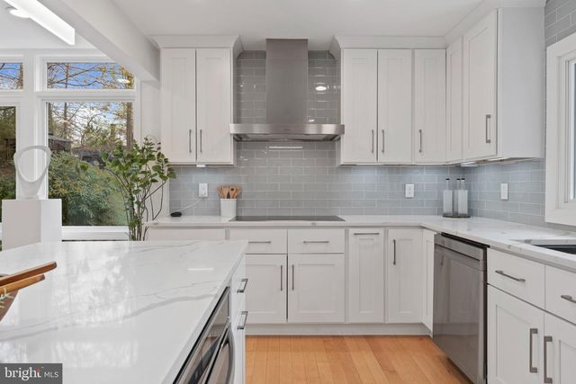 6522 WALHONDING RD, Bethesda, MD 20816