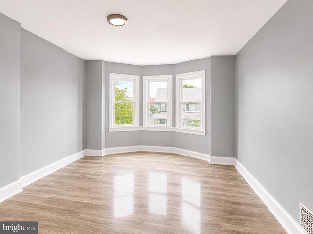 421 S LOGAN AVE, Trenton, NJ 08629