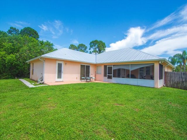 1456 Schumann Drive, Sebastian, FL 32958