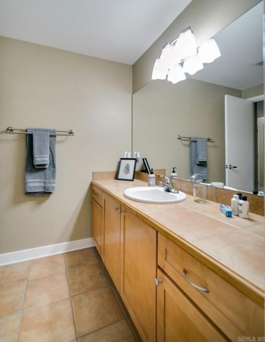 515 E Capitol Ave Apt 202, Little Rock, AR 72202