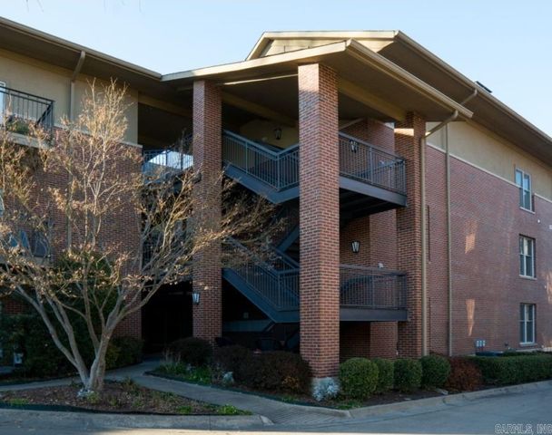 515 E Capitol Ave Apt 202, Little Rock, AR 72202