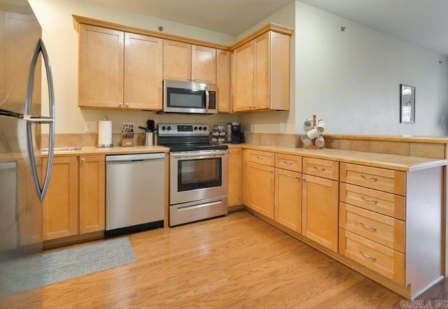 515 E Capitol Ave Apt 202, Little Rock, AR 72202