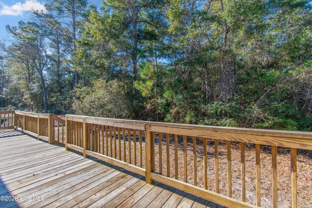 1678 Old Salt Run SW, Shallotte, NC 28470