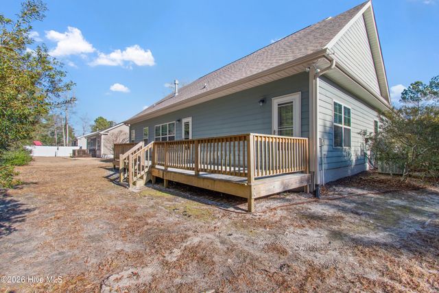 1678 Old Salt Run SW, Shallotte, NC 28470