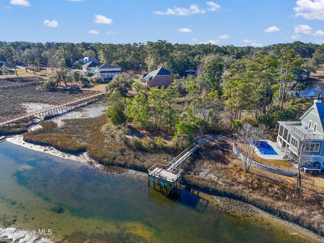 1678 Old Salt Run SW, Shallotte, NC 28470