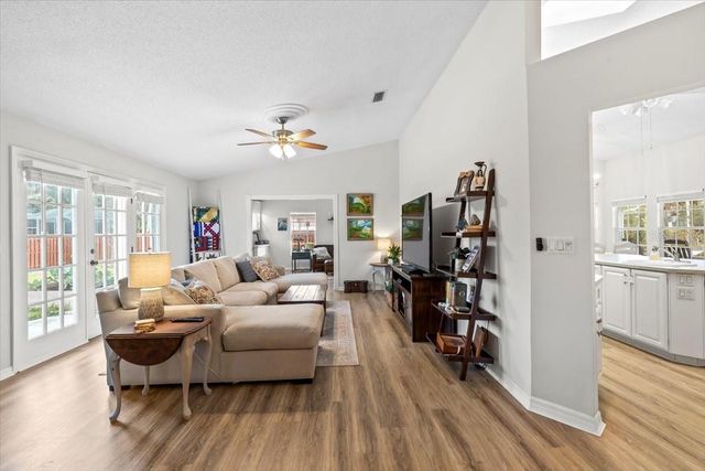 132 SEA STREET, New Smyrna Beach, FL 32168