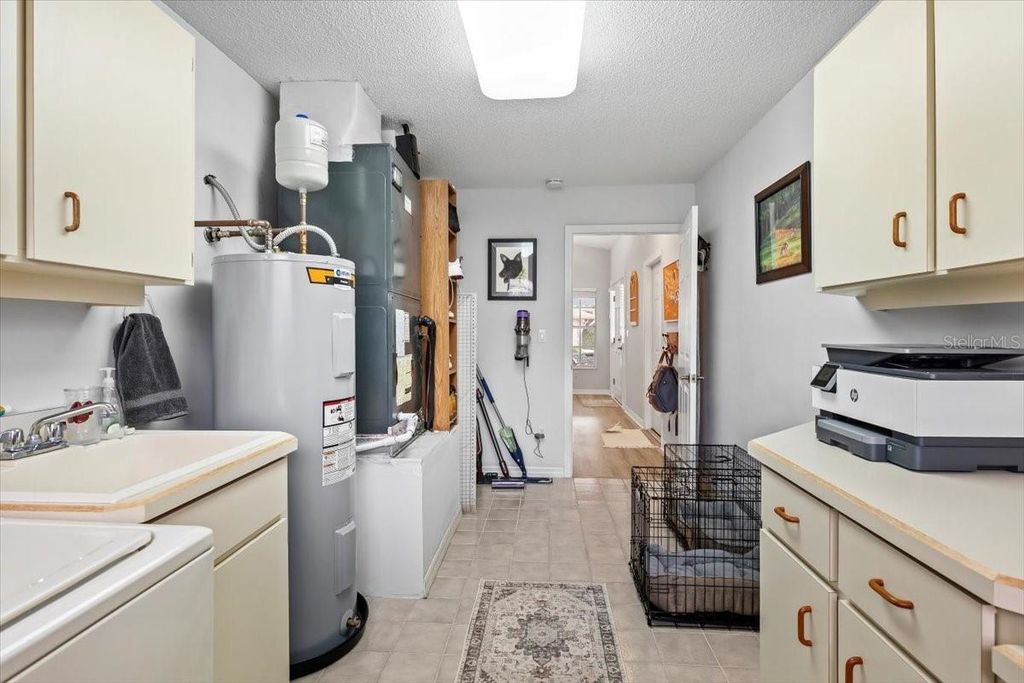 Image 40 of property listing at 132 SEA STREET, New Smyrna Beach, FL 32168