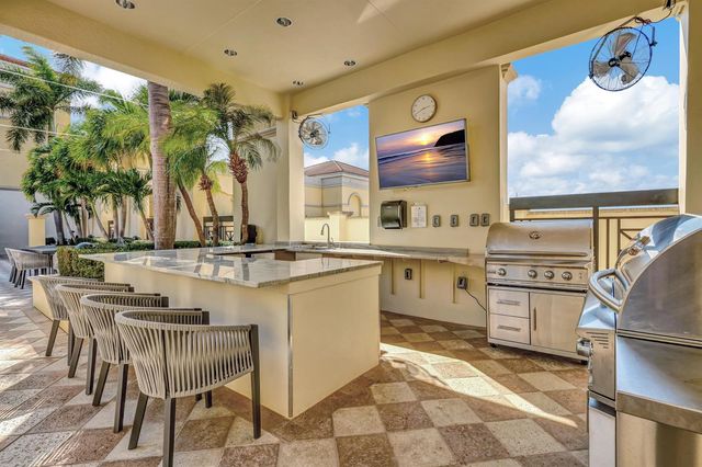 701 S Olive Avenue 1205, West Palm Beach, FL 33401