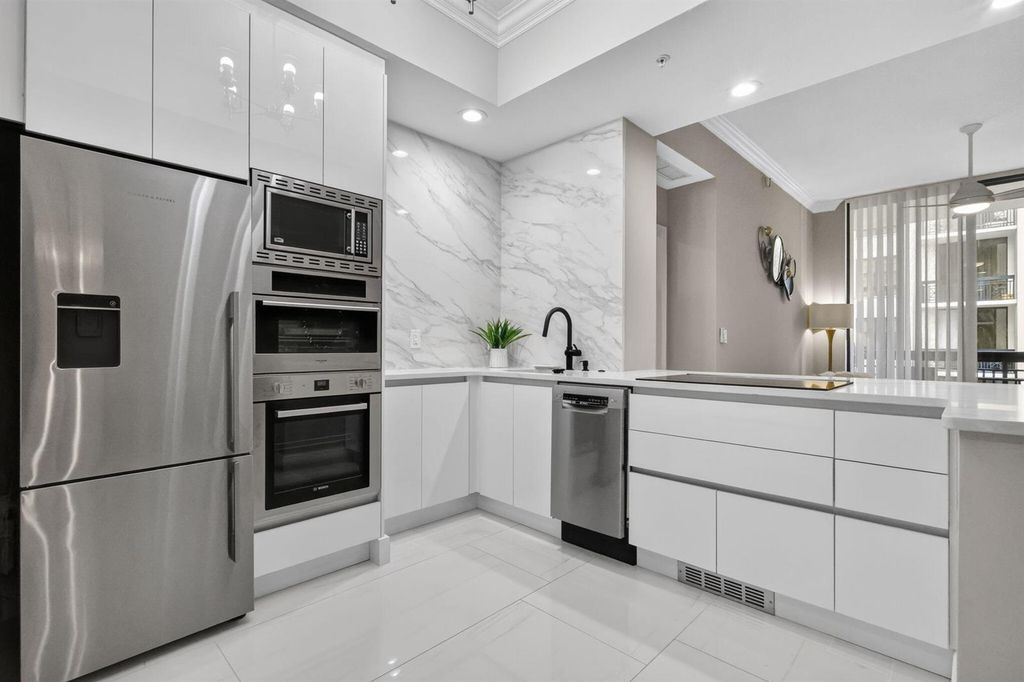 701 S Olive Avenue 1205, West Palm Beach, FL 33401