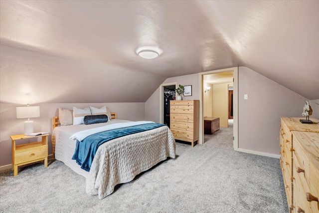 12418 W Meadow LANE, New Berlin, WI 53151
