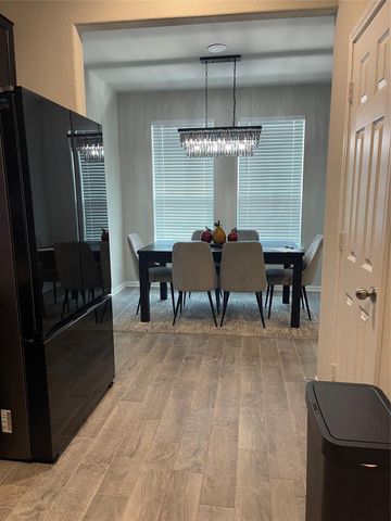 2519 Sunlit Meadow Trail, Fresno, TX 77545